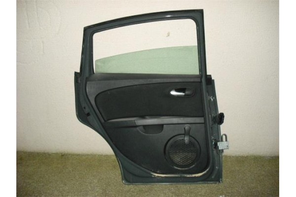 Recambio de puerta trasero izquierda para seat leon (1p1) 1.4 tsi referencia OEM IAM 1P0833055   Recambio de puerta trasero izquierda para seat leon (1p1) 1.4 tsi referencia OEM IAM 1P0833055