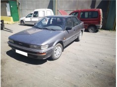 toyota corolla (_e9_) del año 1990