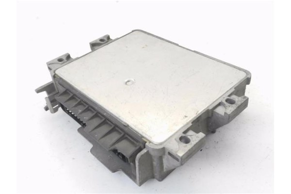 Recambio de centralita para renault twingo i (c06) 1.2 (c066/67/68) referencia OEM IAM 7700856784 IAW6R20 