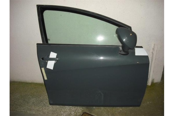 Recambio de puerta delantero derecha para seat leon (1p1) 1.4 tsi referencia OEM IAM 1P0831056A  