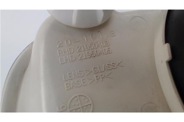 Recambio de faro delantero izquierdo para volkswagen golf iii (1h1) 1.4 referencia OEM IAM 1HM941017  