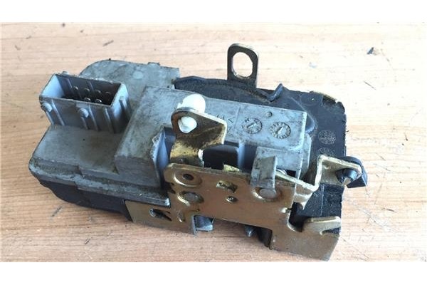 Recambio de cierre electromagnetico delantero izquierdo para peugeot 306 3/5 pt. (s1) 1.4 xs referencia OEM IAM   