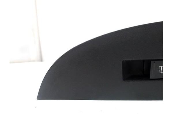 Recambio de mando elevalunas para seat leon (1p1) 1.9 tdi referencia OEM IAM 1P1867171 156023112 