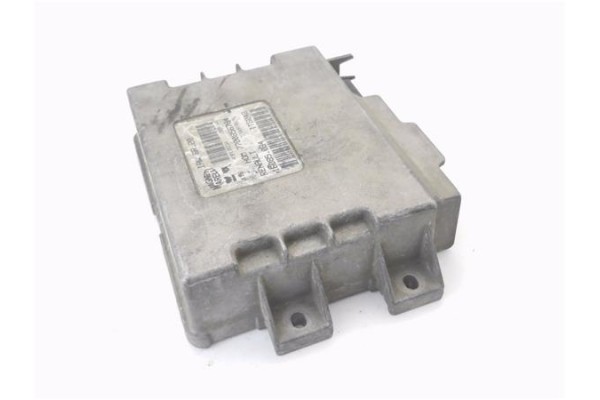 Recambio de centralita para renault twingo i (c06) 1.3 (c063/64) referencia OEM IAM 7700856784 IAW6R20 