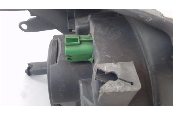 Recambio de faro delantero dcho para ford fiesta v (jh_, jd_) 1.6 tdci referencia OEM IAM 1415694 0301224302 