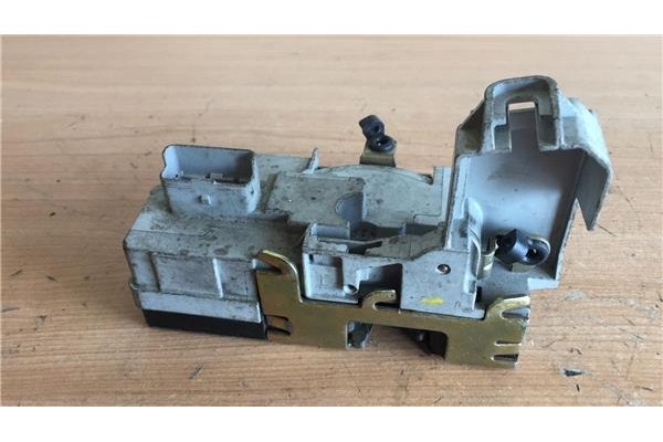 Recambio de cierre electromagnetico delantero izquierdo para peugeot 307 (s1) 1.4 xr referencia OEM IAM   