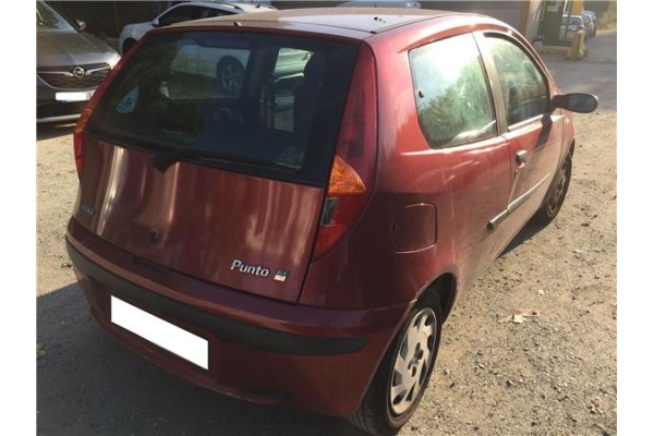fiat ii punto (188) berlina del año 2000