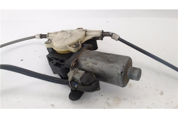 Recambio de mecanismo elevalunas delantero derecho para seat toledo (1l) 1.8 base referencia OEM IAM 0130821666  