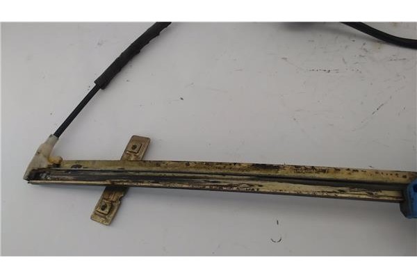 Recambio de mecanismo elevalunas delantero derecho para seat toledo (1l) 1.8 base referencia OEM IAM 0130821666  