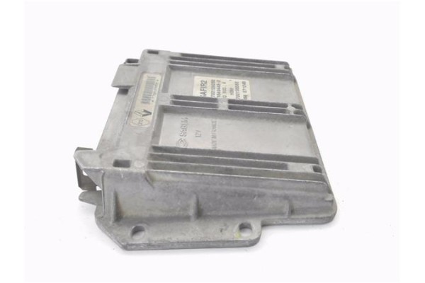 Recambio de centralita para renault twingo i (c06) 1.2 (c066/67/68) referencia OEM IAM 7700109050 7700105560 