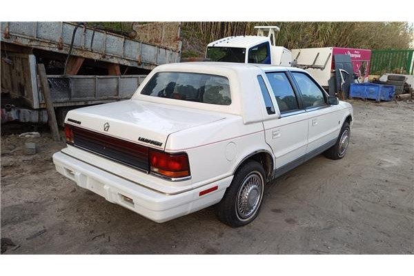 chrysler le baron descapotable del año 1990