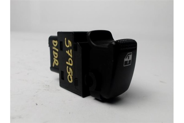 Recambio de mando elevalunas para kia sorento (bl) 2.5 crdi referencia OEM IAM 935753E010BL  