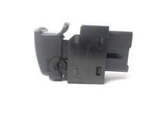 Recambio de mando elevalunas para kia sorento (bl) 2.5 crdi referencia OEM IAM 935753E010BL  