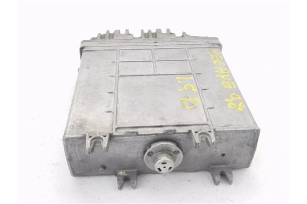 Recambio de centralita para renault megane i (ba0/1_) 1.9 d eco (b/sa0u, ba0a) referencia OEM IAM 7700110646 0281001810 