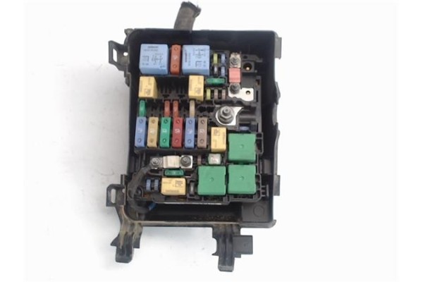Recambio de caja fusibles/rele para citroen jumpy furgón 2.0 club m referencia OEM IAM 9808959080  