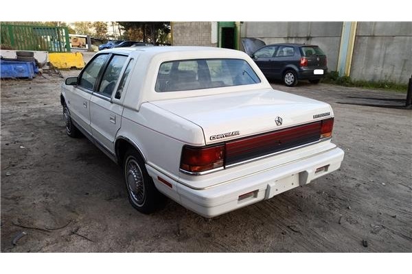 chrysler le baron descapotable del año 1990