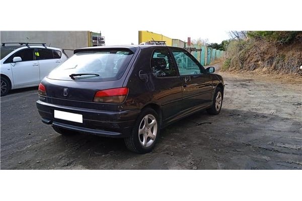 peugeot 306 (7b, n3, n5) del año 2001