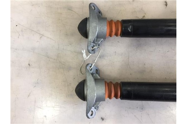Recambio de amortiguador trasero completo para seat leon (1p1) 1.4 tsi referencia OEM IAM 1K0512011AD  