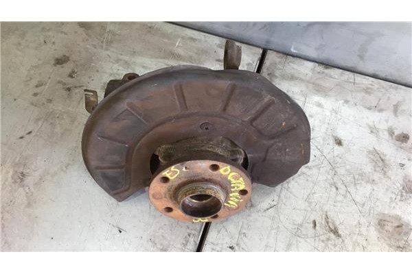Recambio de buje delantero izquierdo para skoda octavia combi (1u5)(1998) 1.6 glx [1,6 ltr. - 74 kw] referencia OEM IAM   
