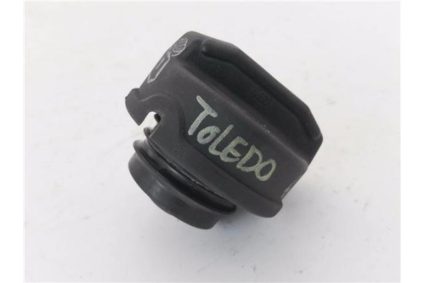 Recambio de tapon combustible para seat toledo (1l) 1.8 base referencia OEM IAM 7D0201551C 191201553A 