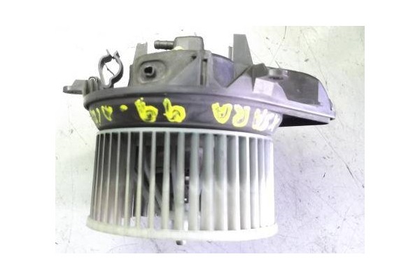 Recambio de motor calefaccion para citroen xsara berlina 1.9 td referencia OEM IAM 210681233F 740471233F 