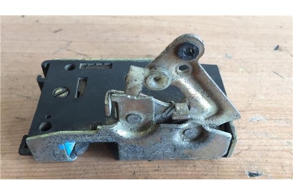 Recambio de cierre electromagnetico delantero derecho para peugeot 309 1.3 gl profil referencia OEM IAM   