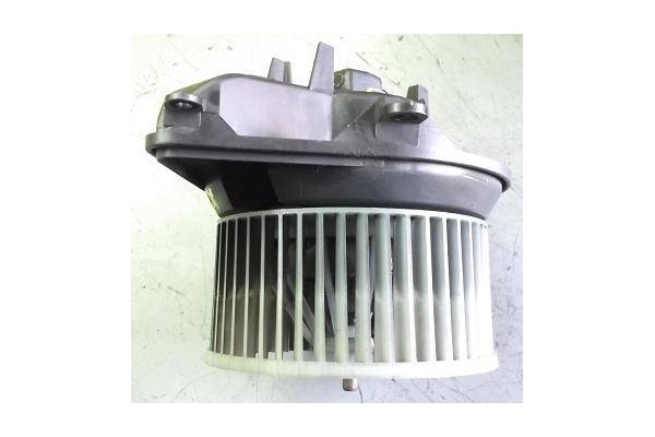 Recambio de motor calefaccion para citroen xsara berlina 1.9 td referencia OEM IAM 210681233F 740471233F 