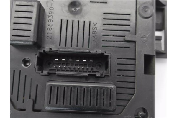Recambio de centralita para renault modus i 1.4 (jp01, jp0j) referencia OEM IAM 8200497361 281136795A 
