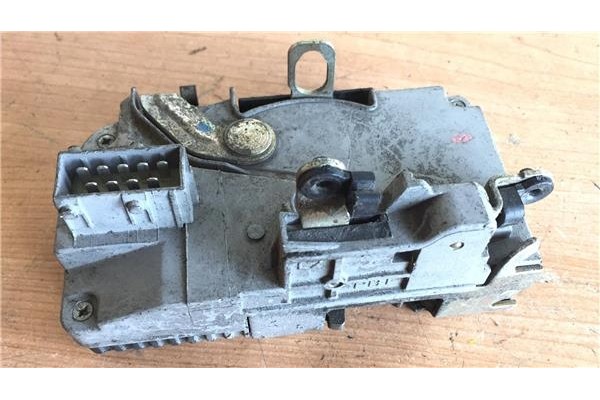 Recambio de cierre electromagnetico delantero izquierdo para peugeot 206 1.1 xn referencia OEM IAM   