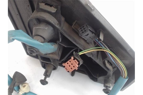 Recambio de retrovisor electrico izquierdo para citroen c5 berlina referencia OEM IAM   
