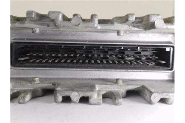 Recambio de centralita para seat ibiza (6k1) 1.8 i referencia OEM IAM 8A0907311H 0261203184 
