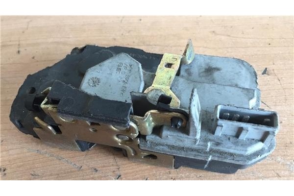 Recambio de cierre electromagnetico trasero derecho para peugeot 206 1.1 xn referencia OEM IAM   