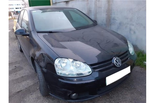 volkswagen golf v berlina (1k1)(2003) del año 