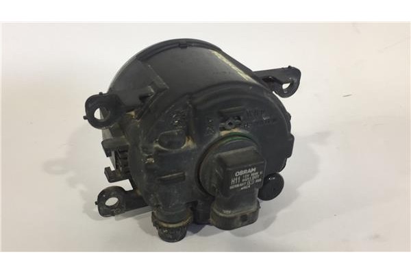Recambio de faro antiniebla derecho para renault megane ii sedán (lm0/1_) 1.5 dci referencia OEM IAM 8200074008  2N1115201AB , F