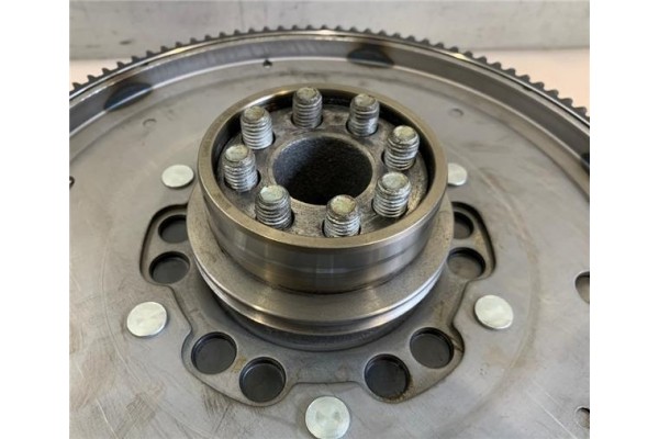 Recambio de disco embrague para volkswagen lt 28-46 ii furgón (2dx0ae) 2.8 tdi referencia OEM IAM 62141031F HK2245 