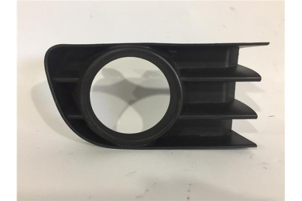 Recambio de rejilla paragolpes delantero derecha para renault megane ii sedán (lm0/1_) 1.5 dci referencia OEM IAM 8200115118  