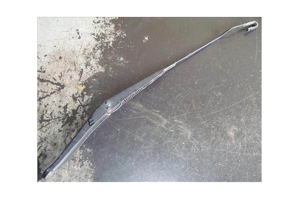 Recambio de brazo limpiaparabrisas delantero para fiat stilo (192)(2001) 1.9 jtd (192_xe1a) referencia OEM IAM   