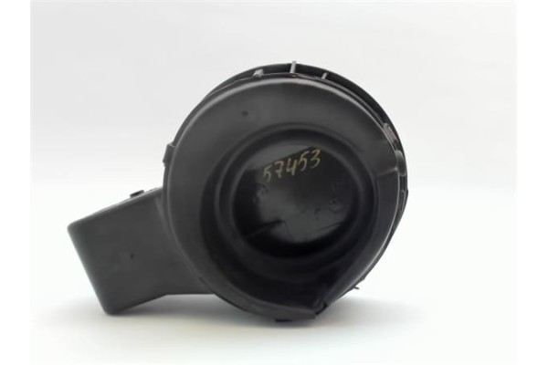 Recambio de tapa exterior combustible para citroen c4 coupe 1.6 hdi referencia OEM IAM 9650817777  