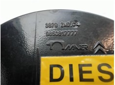 Recambio de tapa exterior combustible para citroen c4 coupe 1.6 hdi referencia OEM IAM 9650817777  