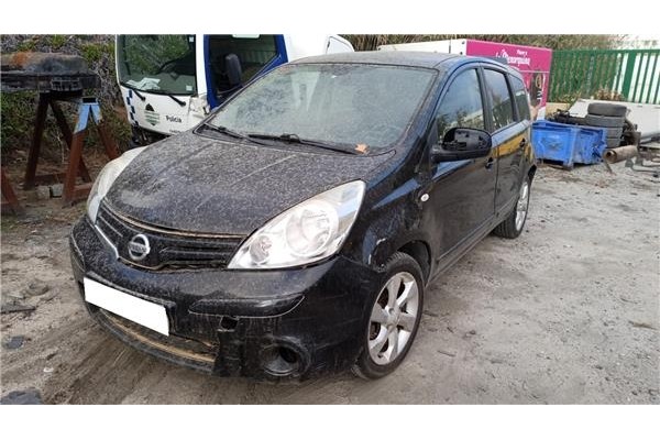 nissan note ii (e12) del año 2010