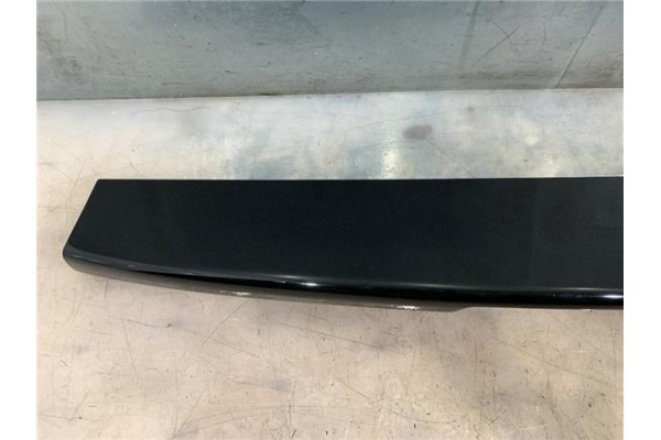 Recambio de aleron trasero para toyota prius (nhw20) híbrido basis referencia OEM IAM 7608547021  