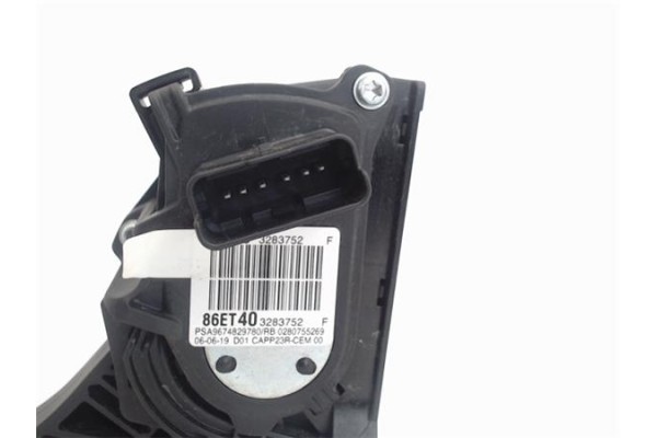Recambio de pedal acelerador para citroen jumpy furgón 2.0 club m referencia OEM IAM 86et40  