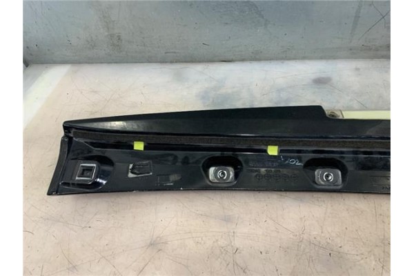 Recambio de aleron trasero para toyota prius (nhw20) híbrido basis referencia OEM IAM 7608547021  