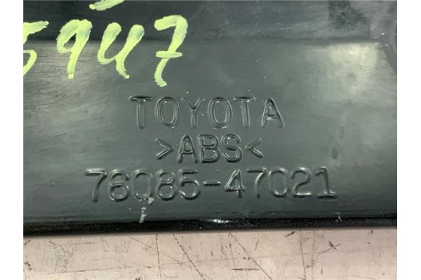 Recambio de aleron trasero para toyota prius (nhw20) híbrido basis referencia OEM IAM 7608547021  