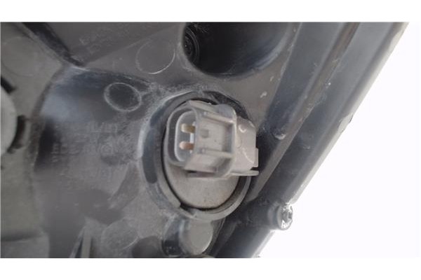 Recambio de faro delantero dcho para kia rio (jb) 1.4 16v referencia OEM IAM 921021G630 92102100R 