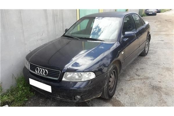 audi a4 berlina (b5)(1994) del año 