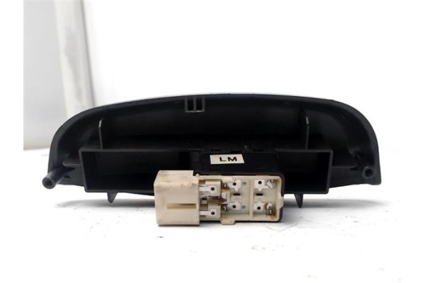 Recambio de mando elevalunas para daewoo kalos 1.4 sport referencia OEM IAM 96425457  