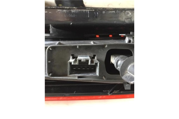 Recambio de piloto trasero derecho para ford fiesta v (jh_, jd_) 1.4 16v referencia OEM IAM 2S6113N4 392450 