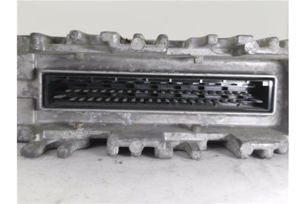 Recambio de centralita para seat ibiza (6k1) 1.8 i referencia OEM IAM 8A0907311H 261203184  Recambio de centralita para seat ibiza (6k1) 1.8 i referencia OEM IAM 8A0907311H 261203184