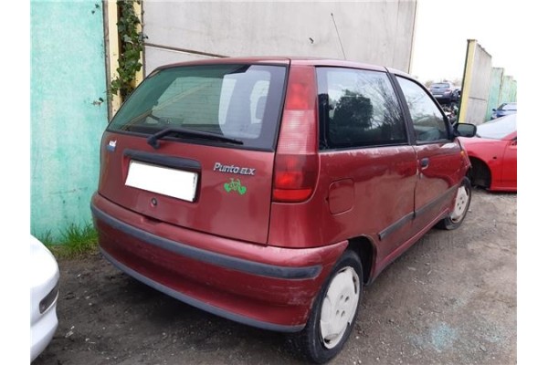 fiat punto i berlina (176)(1993) del año 